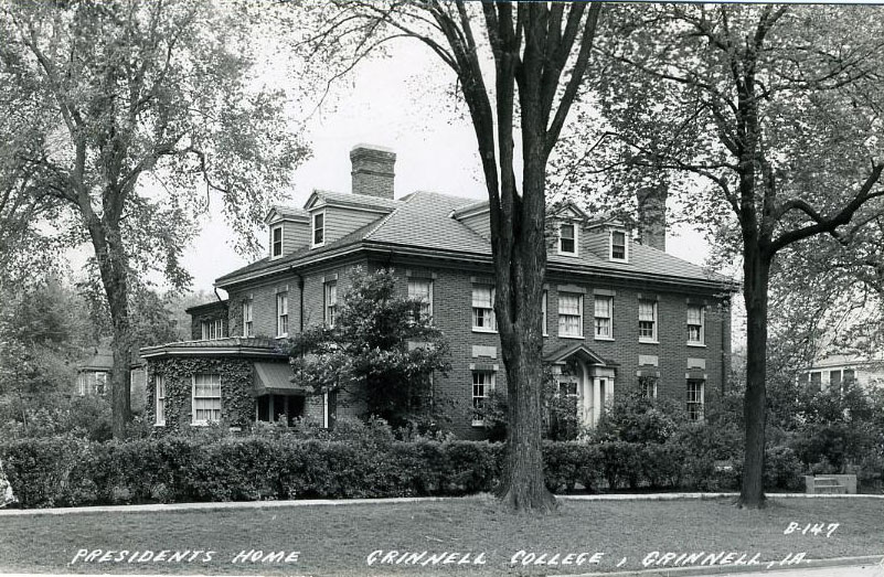 150 Years — A Historic Postcard Slideshow of Campus Grinnell Magazine